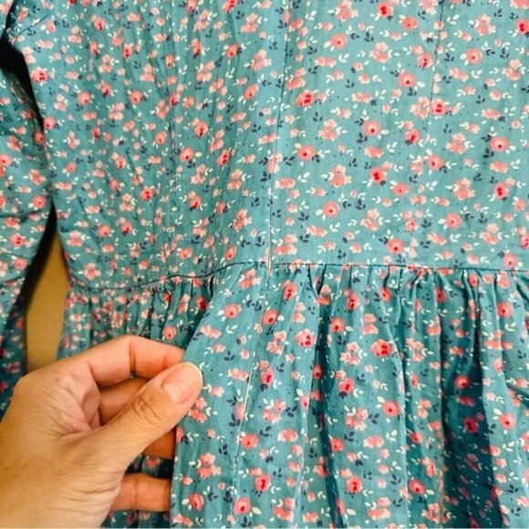 Handmade Prairie Pioneer Dress & Bonnet - Picture 12 of 15